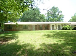 5670 W Chapel Hill Rd, Douglasville, GA 30135