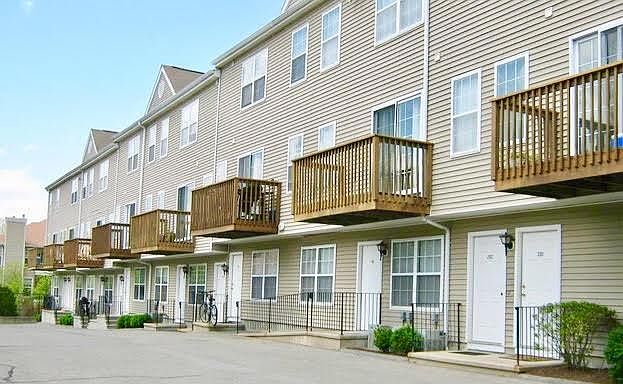 Stamford Commons