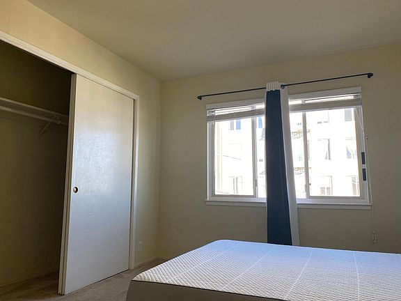 5th image of 505 36th Ave APT 3