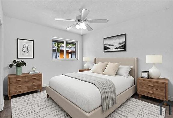4th image of 2160 NW 29th St