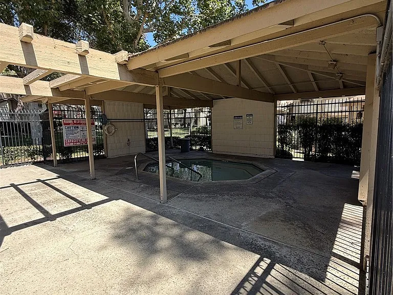 1031 S Palmetto Ave — Photo 35