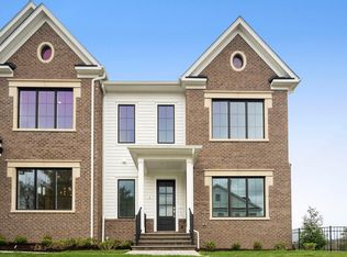 1 Dewitt Dr, Chappaqua, NY