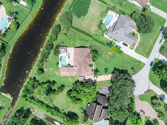 2nd image of 11431 NW 5th Street