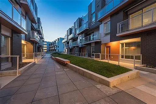 3125 39th St NW #110 — Photo 36