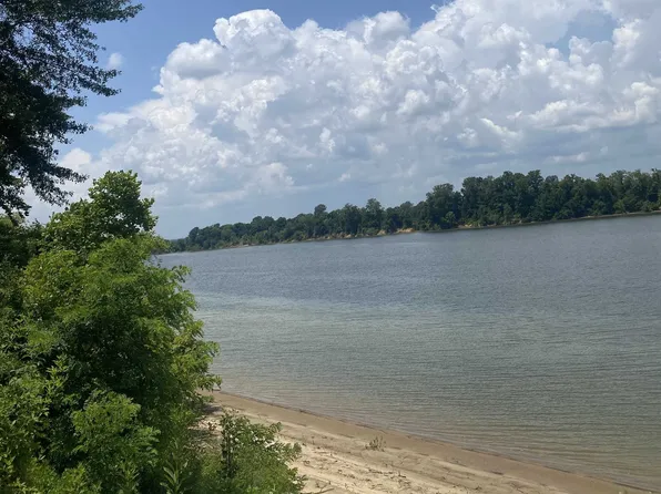 12 Caden Cv Lot 12, Savannah, TN 38372