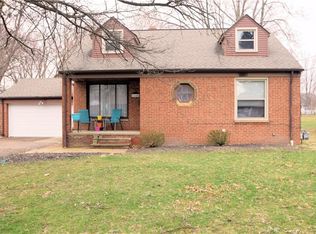 6445 York Rd, Parma Heights, OH 44130