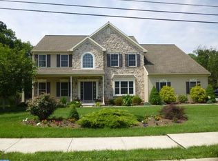 100 Smokestown Rd, Reinholds, PA 17569