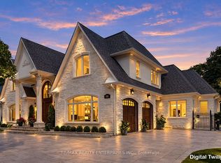 1511 Broadmoor Ave, Mississauga, ON L5G 3T7