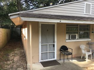 214 Brown Rd #A, Pensacola, FL 32507
