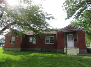 6644 Strawberry Ln, Louisville, KY 40214
