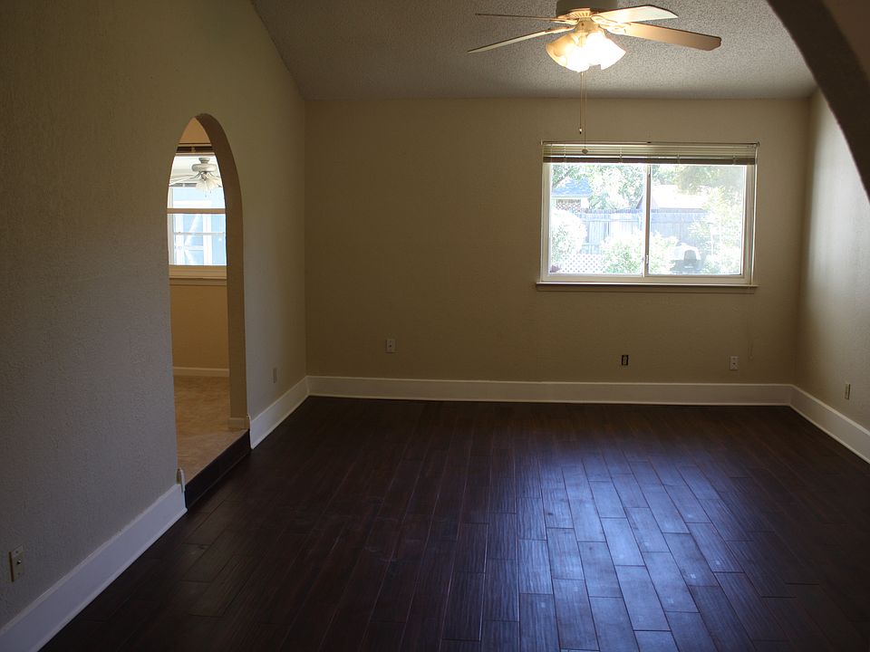 1st image of 209 Anita Ave