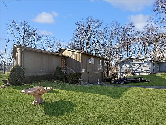 2nd image of 2567 Burgener Dr