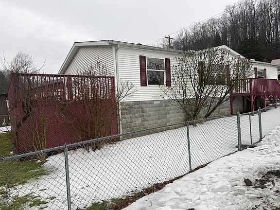 2nd image of 6110 Robert C Byrd Dr