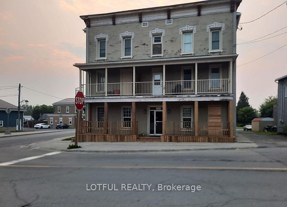 1st image of 2084 Dundas St #3