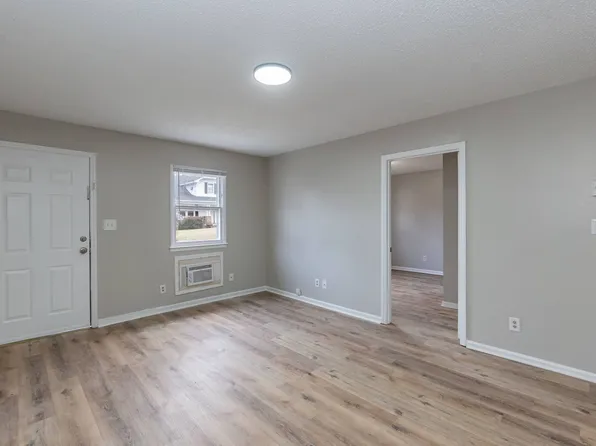 10 Cates Ave, 10 Cates Ave APT D, Thomasville, NC 27360