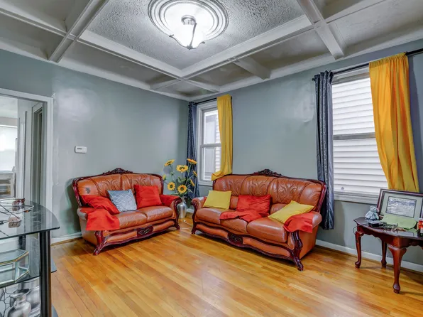 12 E 49th St, Bayonne, NJ 07002