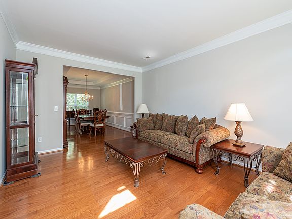 5th image of 4109 Medoc Mountain Dr
