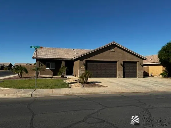 3734 W 36th Pl, Yuma, AZ 85365