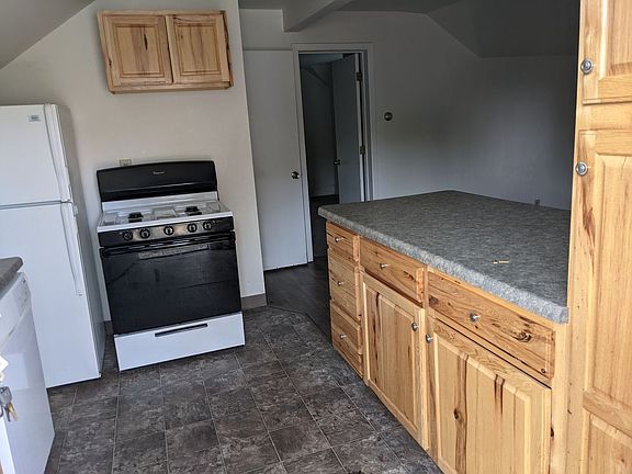 2nd image of 1823 16th St S #1823