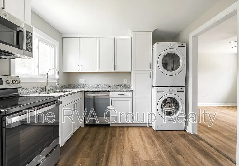 1915 Miller Ave #2 — Photo 16