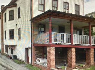 36 E Main St, Beacon, NY 12508
