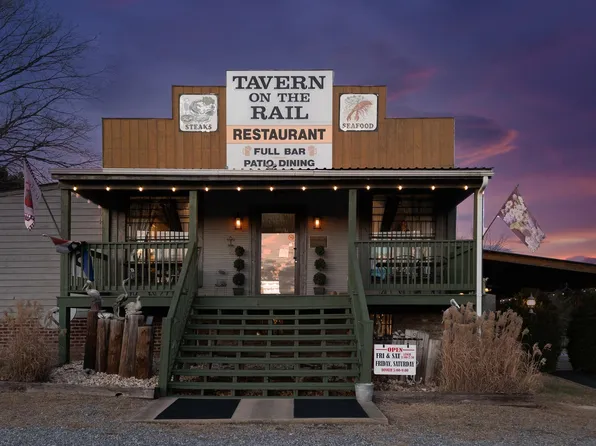 81 Tavern Rd, Mineral, VA 23117