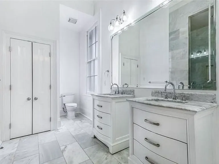 2228 Brainard St — Photo 15