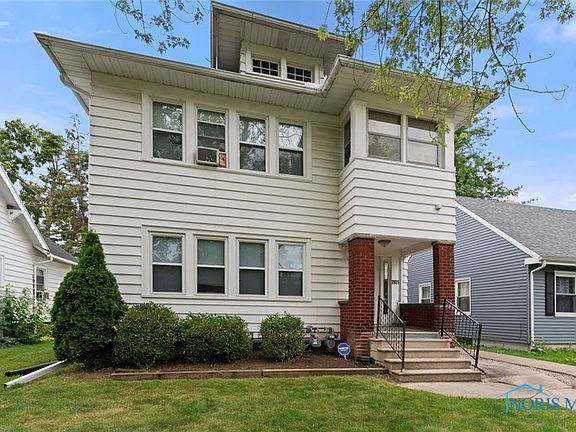 3rd image of 2921 Northwood Ave