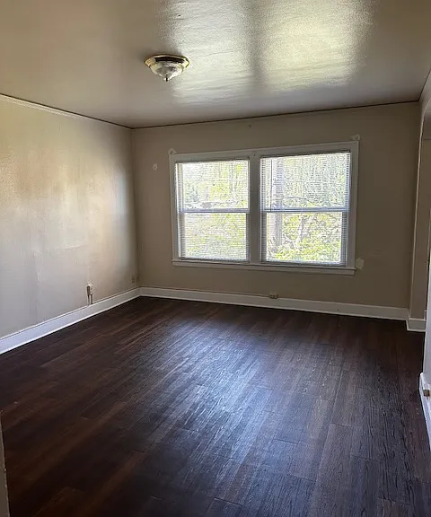 CharlesBee Apartments — Photo 16