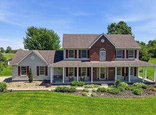 3381 York Rd SW, Pataskala, OH 43062