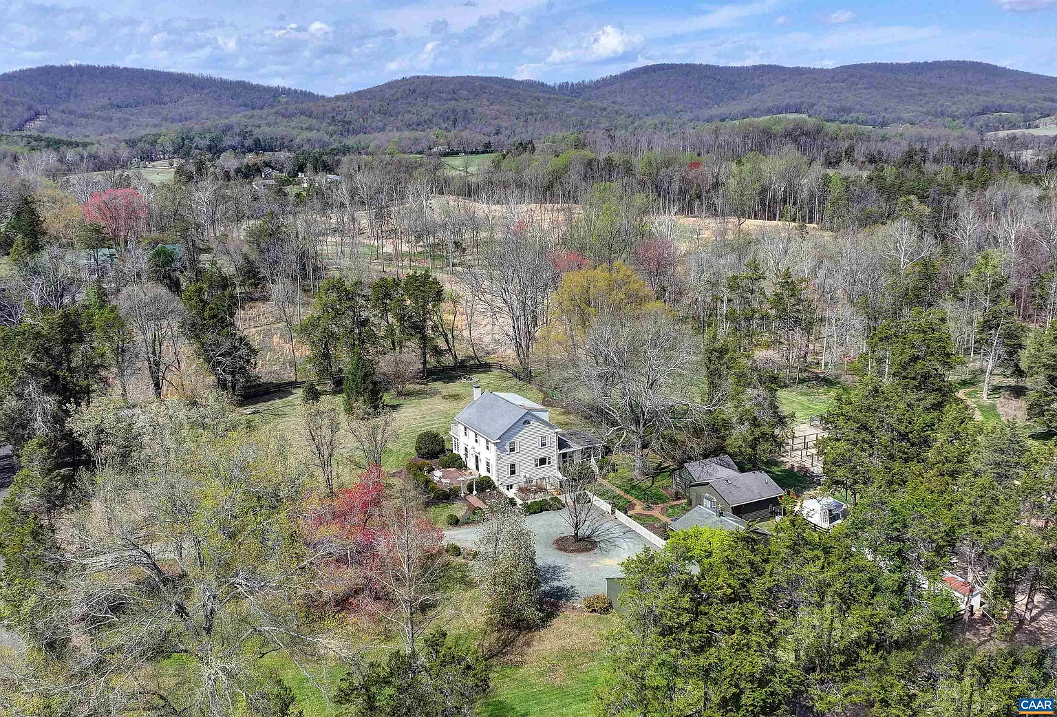 5450 Stony Point Pass photo 1