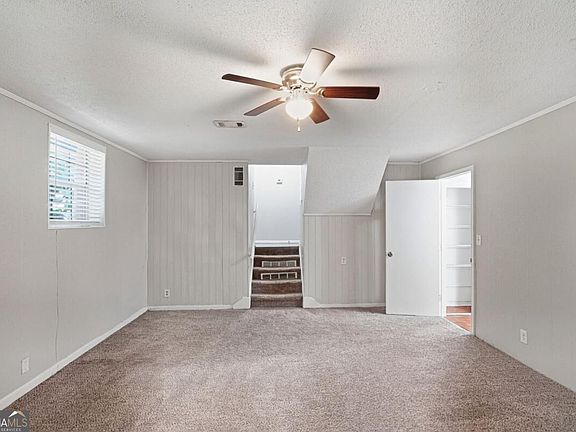 5th image of 1478 Spruce Ridge Way