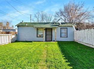 820 1/2 W Monterey Ave #1/2, Chowchilla, CA