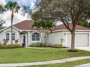 128 Nottingham Rd, Royal Palm Beach, FL 33411