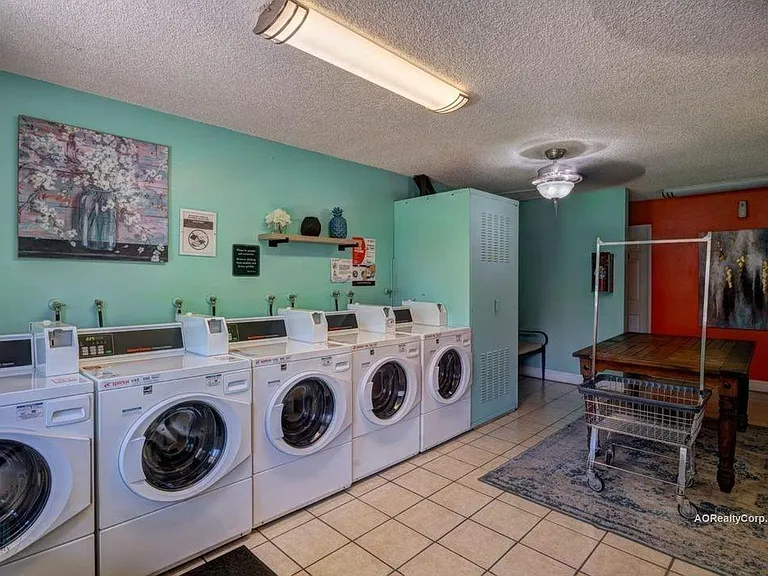 Chico Villa East Apartments — Photo 7