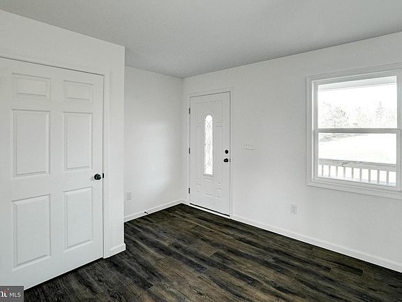 5th image of 120 Bumpass Rd