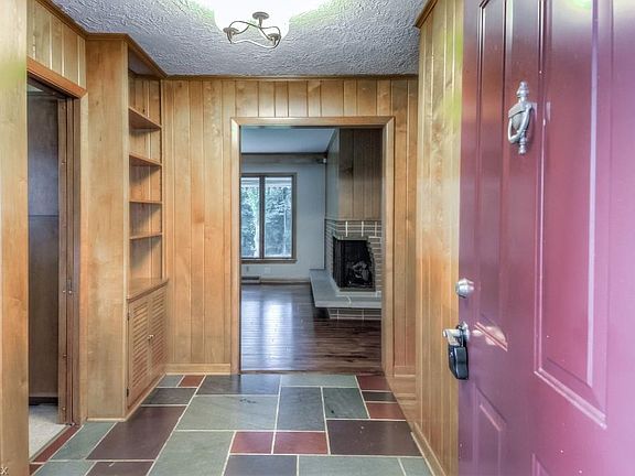 4th image of 173 Timberlane Dr