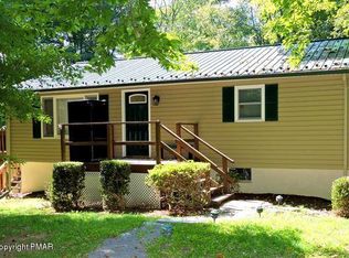 462 Hannan Ln, East Stroudsburg, PA 18302