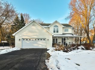 15734 E Timberlane Dr, Cherry Valley, IL 61020