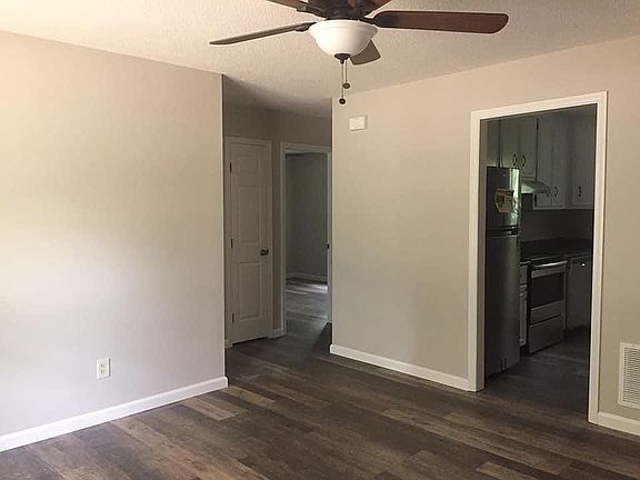 2nd image of 274 Deer Chase Dr APT A