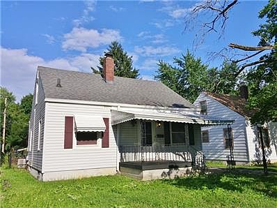 1st image of 1919 Glenridge Dr