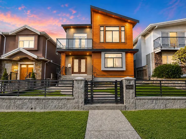 3945 Parker St, Burnaby, BC V5C 3B7