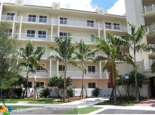3600 Oaks Clubhouse Dr APT 505, Pompano Beach, FL 33069