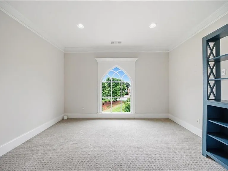 5869 Chickasaw Ln — Photo 48
