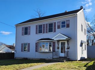 3228 Wayne St, Endwell, NY 13760