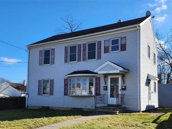 3228 Wayne St, Endwell, NY 13760