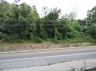 1428 Plainfield St #1, Cranston, RI 02920