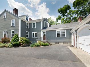 99 W Main St, Westborough, MA 01581