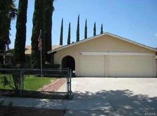 1636 N Park Ave, Rialto, CA 92376