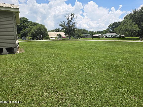 3rd image of 1010 Kaiser Mouton Rd